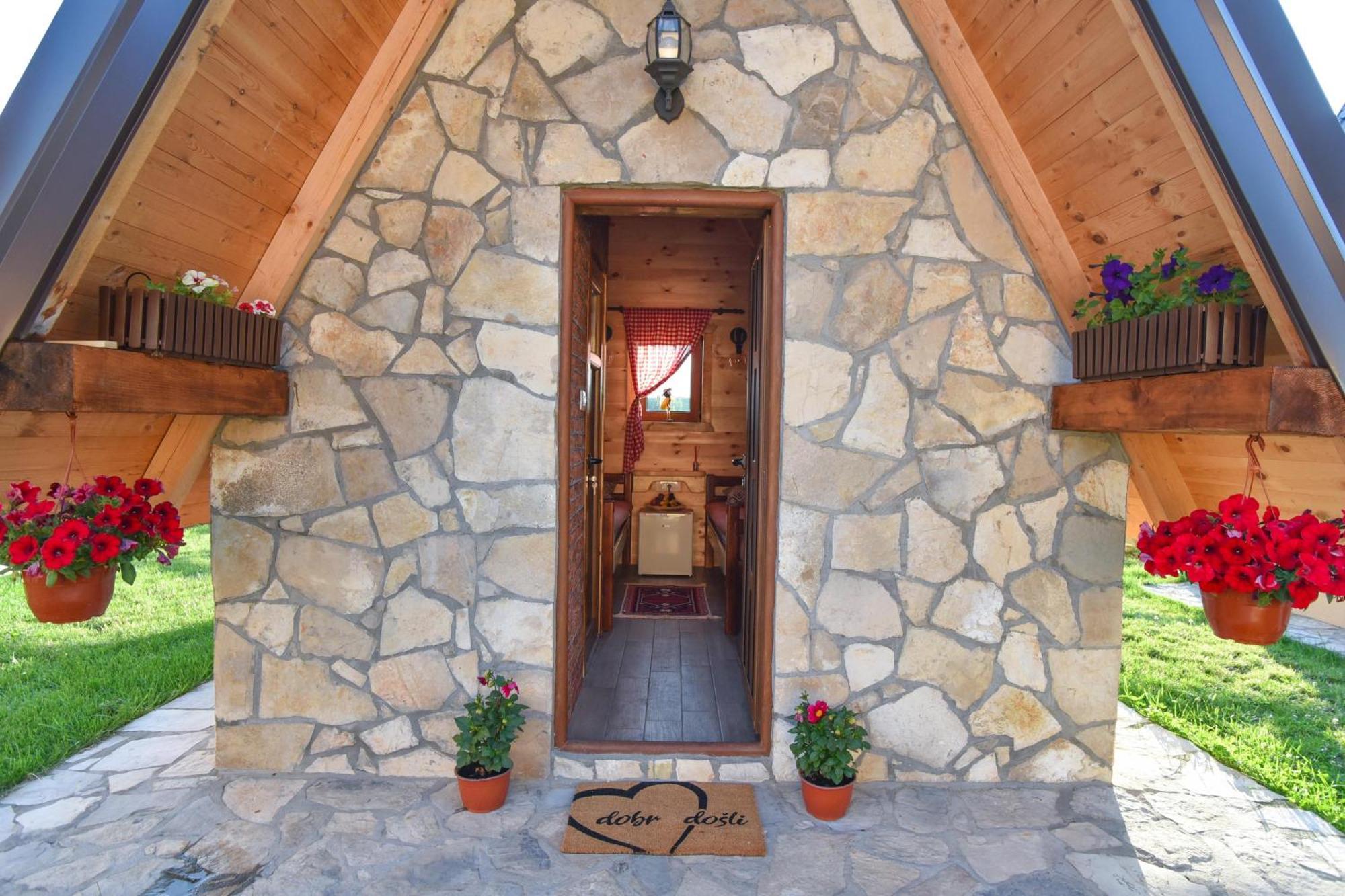 Cottages Big Bear Žabljak Dış mekan fotoğraf